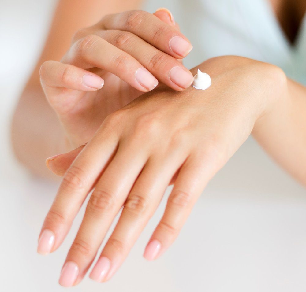 عملية تجميل اليدين افضل 3 حلول 1 عملية تجميل اليدين افضل 3 حلول