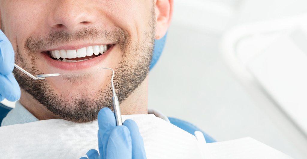 جراحة الأسنان وأجمل ابتسامة 2022